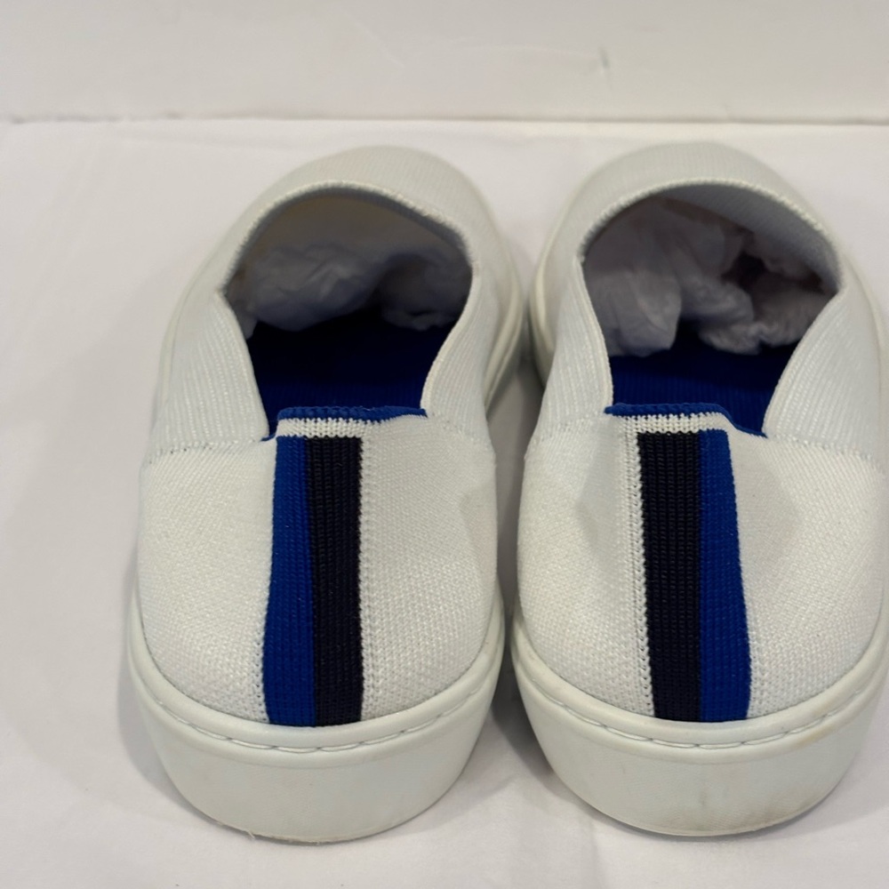 Rothy's The Original Slip On Sneaker in White, size 8.5 - Picture 4 of 7
